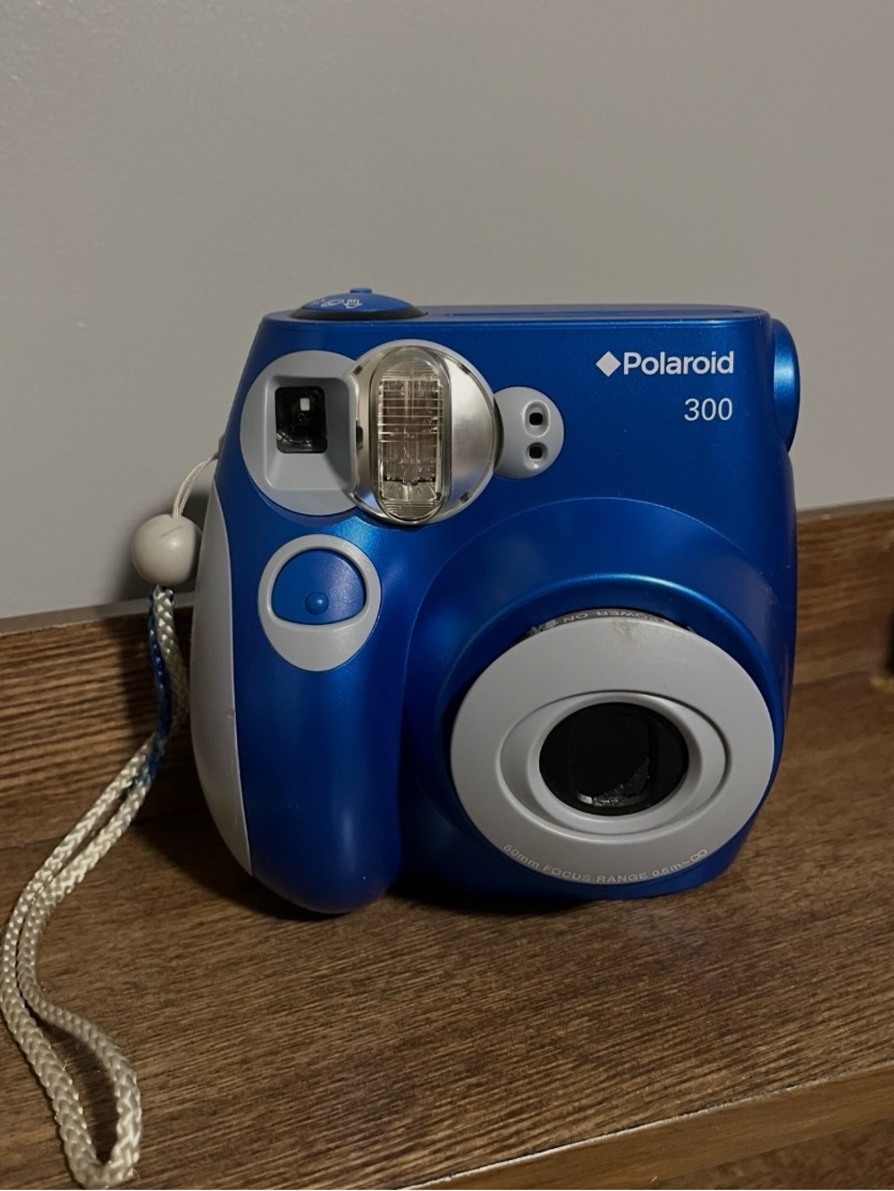 🩷 EUC Vintage Polaroid 300 Instant Camera in Metallic Blue with Wrist Strap - Picture 3 of 3